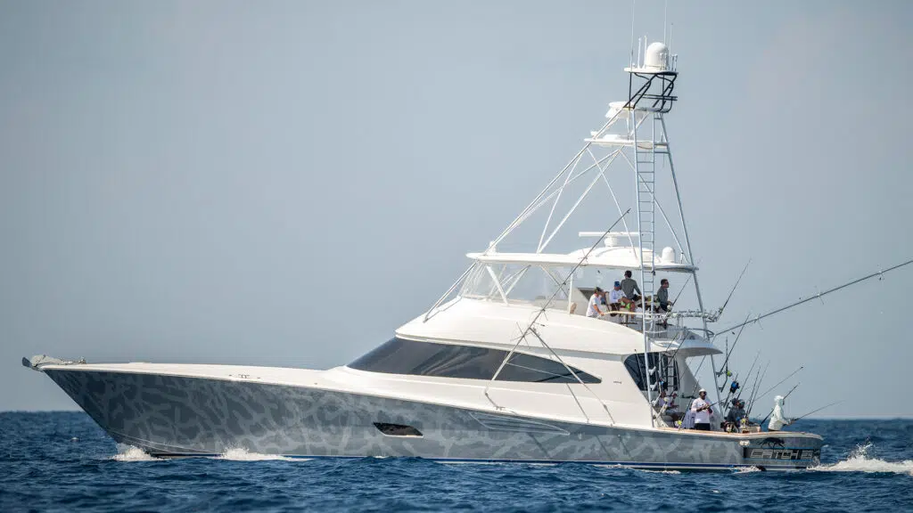 The Catch 23 Yacht owned by michael jordan
